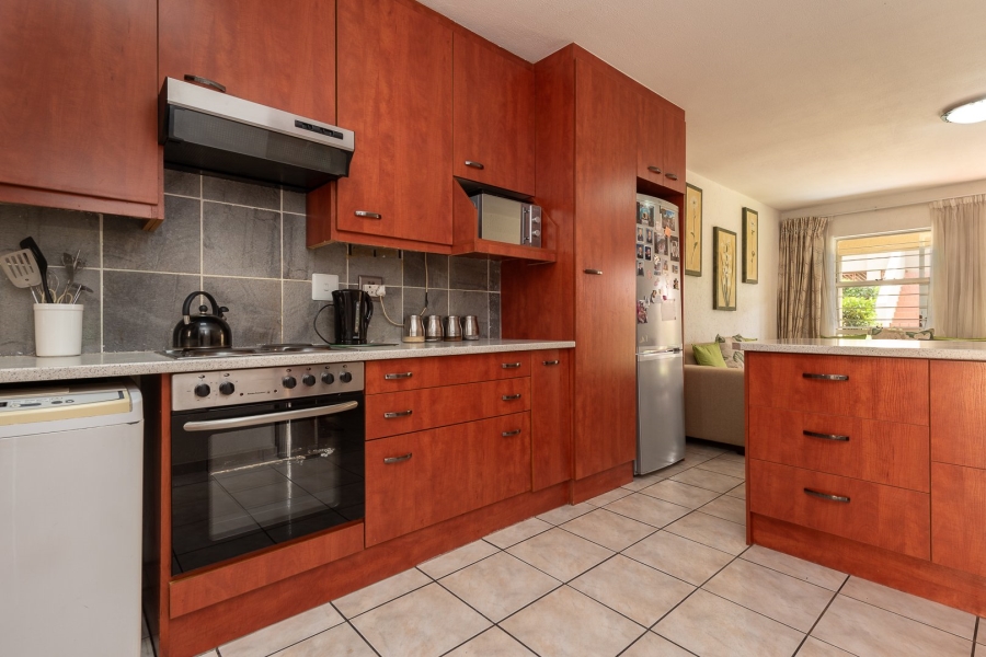 3 Bedroom Property for Sale in Brackendowns Gauteng