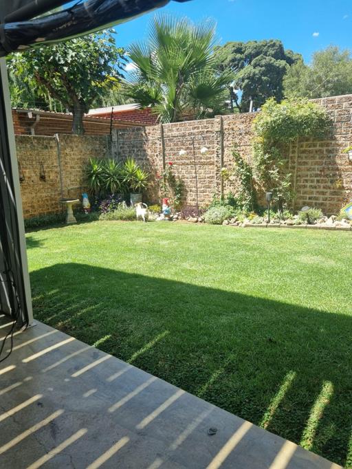 5 Bedroom Property for Sale in Illiondale Gauteng