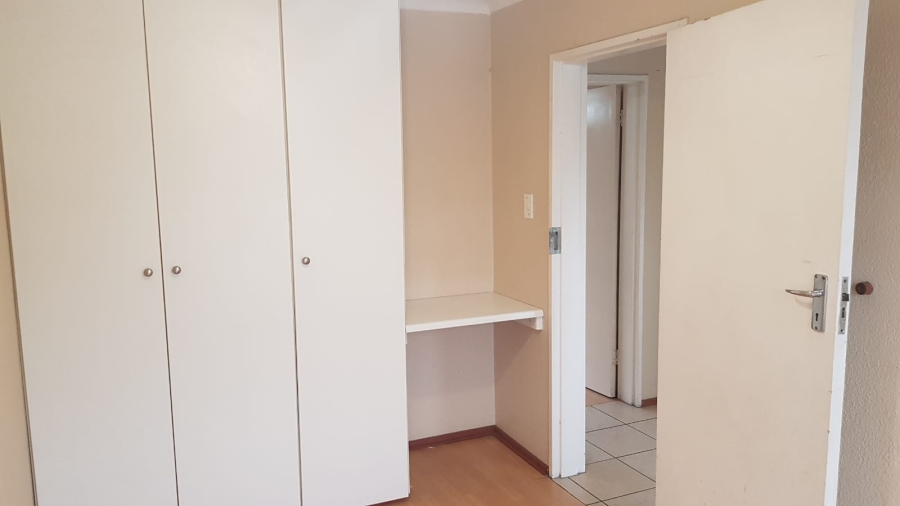 2 Bedroom Property for Sale in Meyersdal Gauteng