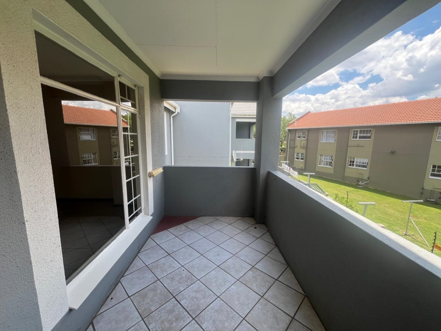 2 Bedroom Property for Sale in Meyersdal Gauteng
