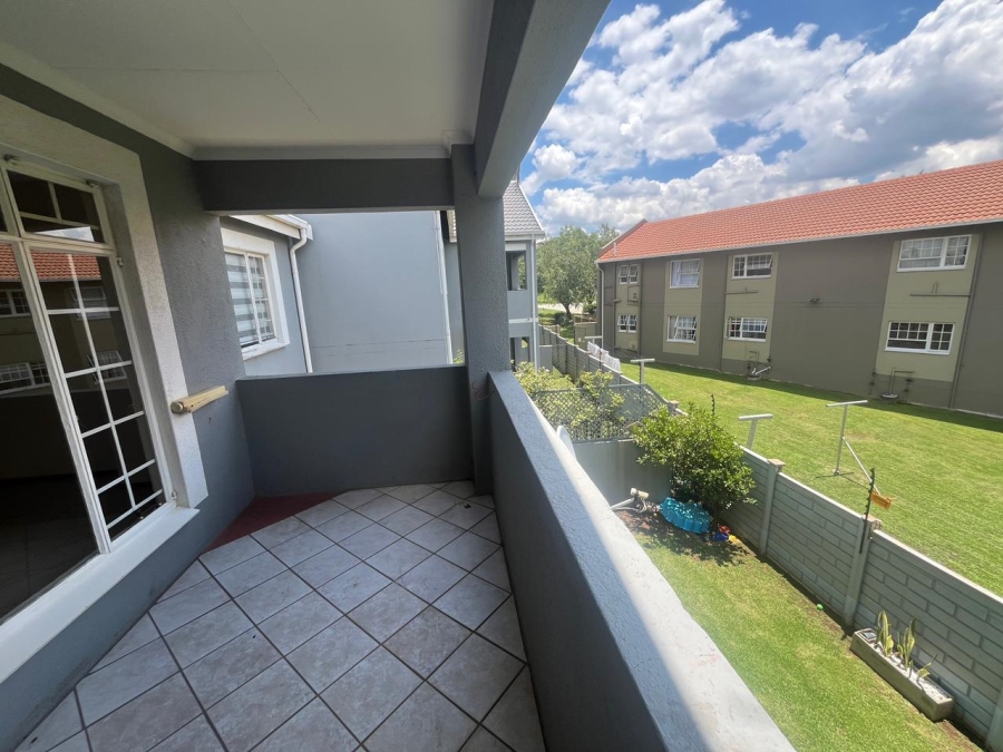 2 Bedroom Property for Sale in Meyersdal Gauteng