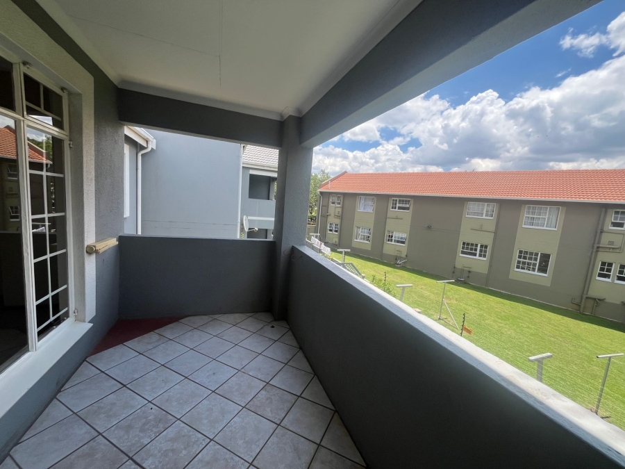 2 Bedroom Property for Sale in Meyersdal Gauteng
