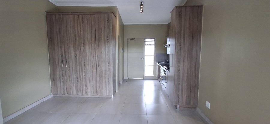 1 Bedroom Property for Sale in Hatfield Gauteng