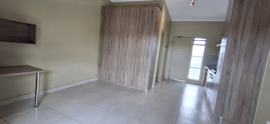1 Bedroom Property for Sale in Hatfield Gauteng