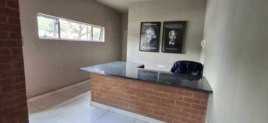 1 Bedroom Property for Sale in Hatfield Gauteng