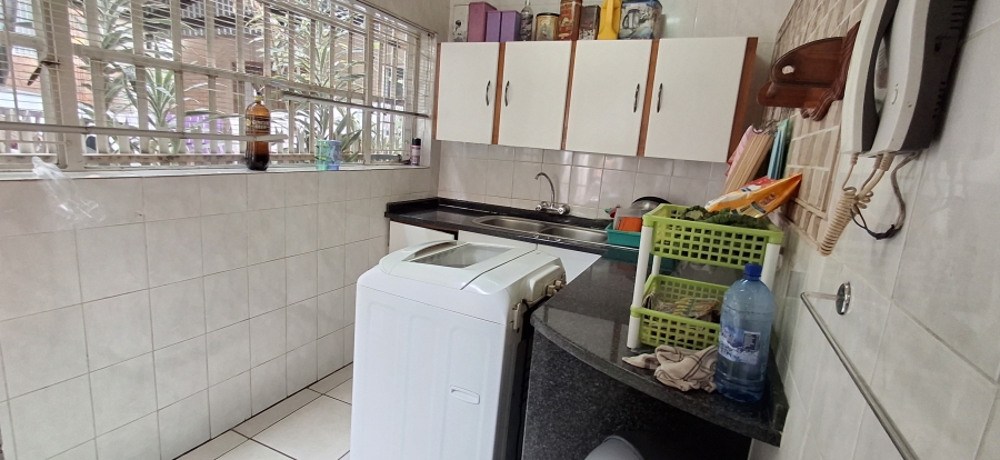 5 Bedroom Property for Sale in Pretoria Gardens Gauteng