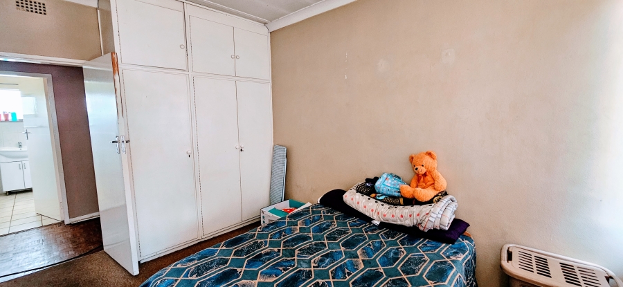 2 Bedroom Property for Sale in Three Rivers Proper Gauteng