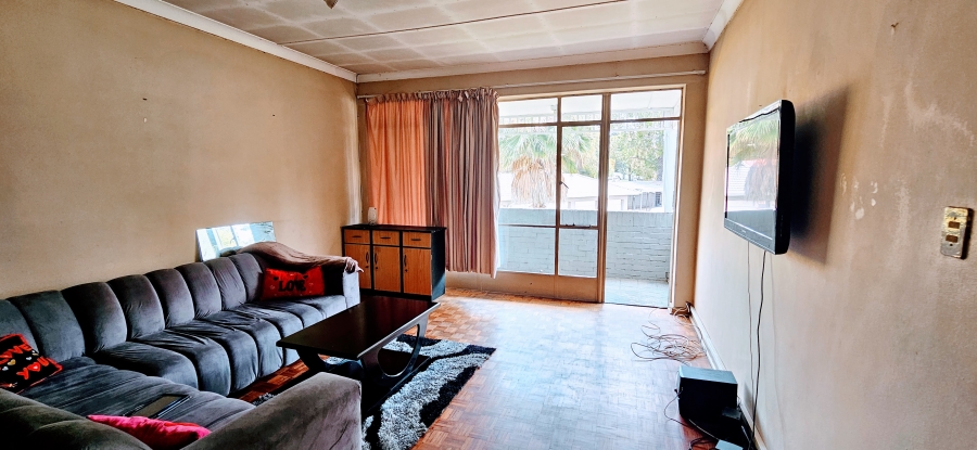 2 Bedroom Property for Sale in Three Rivers Proper Gauteng