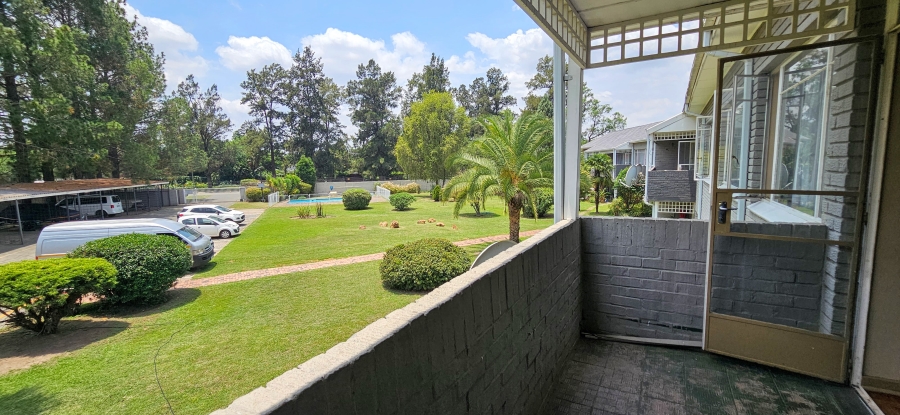 2 Bedroom Property for Sale in Three Rivers Proper Gauteng