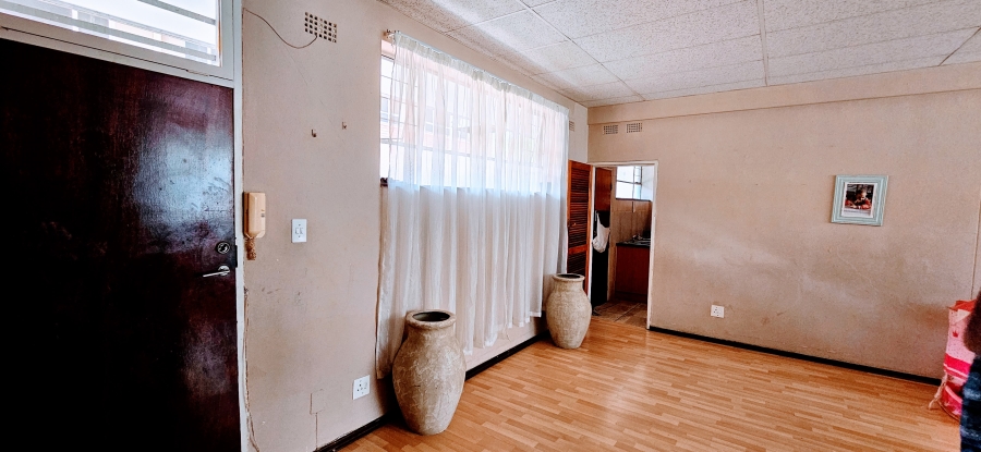 3 Bedroom Property for Sale in Three Rivers Proper Gauteng