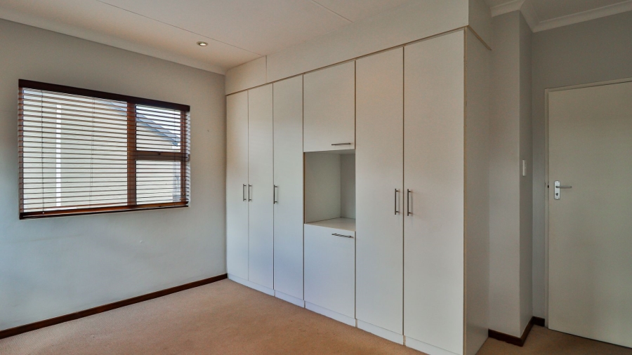 2 Bedroom Property for Sale in Olympus AH Gauteng