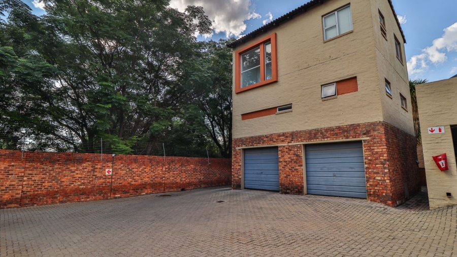 2 Bedroom Property for Sale in Olympus AH Gauteng