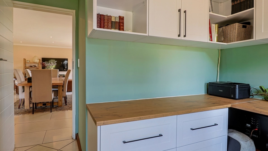 3 Bedroom Property for Sale in Rietvlei Ridge Country Estate Gauteng