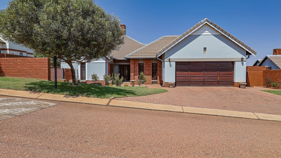 3 Bedroom Property for Sale in Rietvlei Ridge Country Estate Gauteng