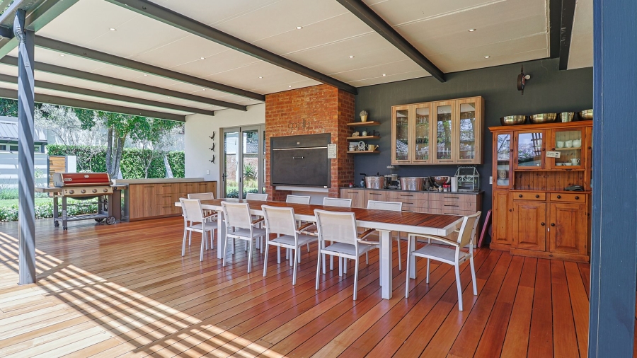 6 Bedroom Property for Sale in Waterkloof Estate Gauteng