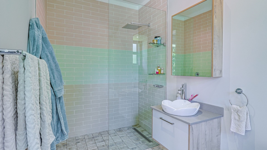 6 Bedroom Property for Sale in Waterkloof Estate Gauteng