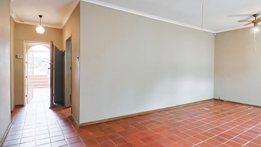 2 Bedroom Property for Sale in Garsfontein Gauteng