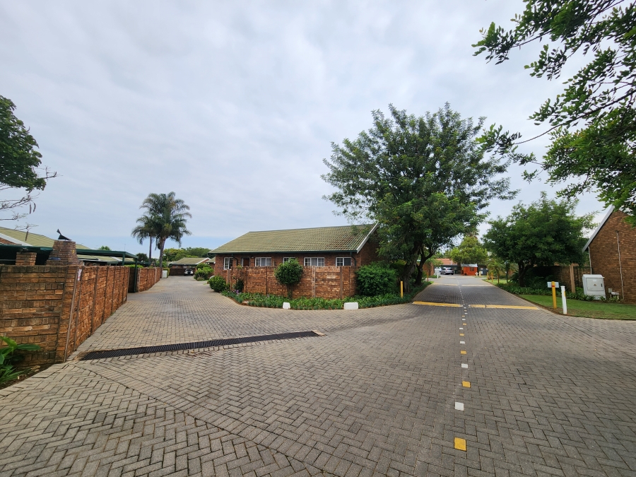 2 Bedroom Property for Sale in Elardus Park Gauteng