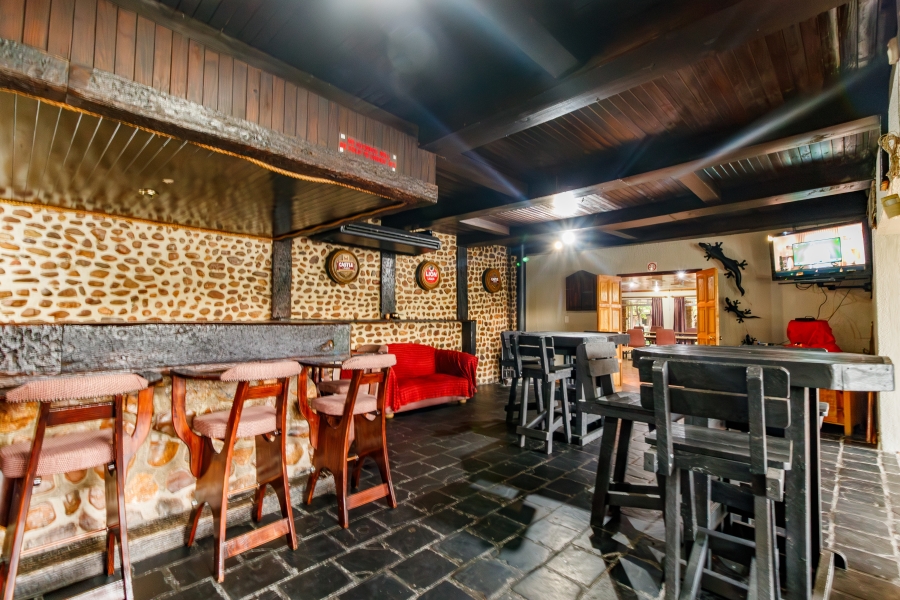 16 Bedroom Property for Sale in Vaaloewer Gauteng