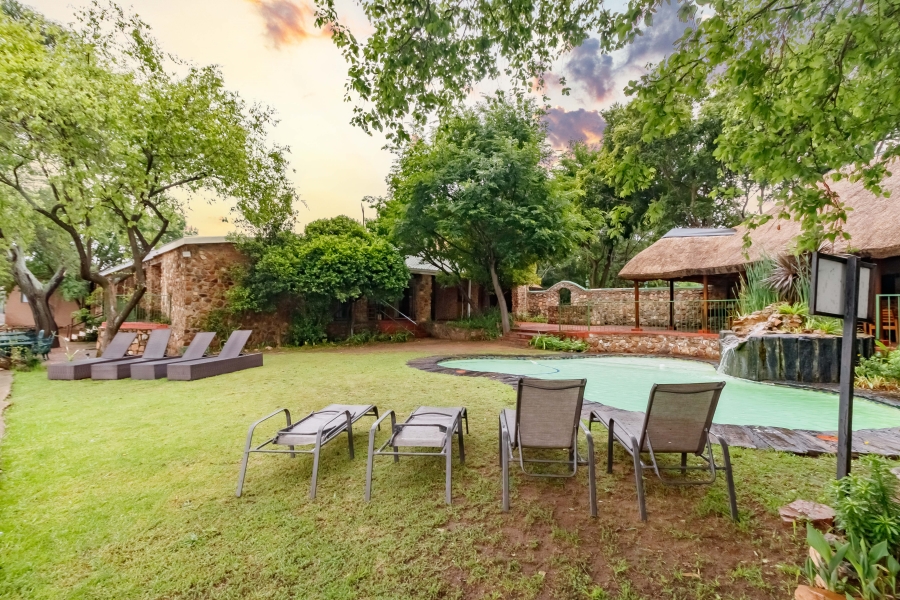 16 Bedroom Property for Sale in Vaaloewer Gauteng