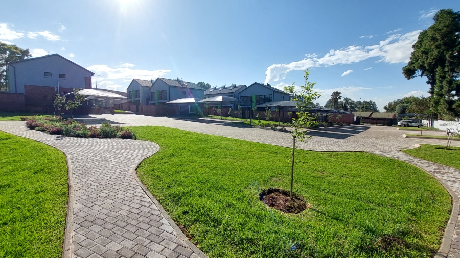 2 Bedroom Property for Sale in Clubview Gauteng