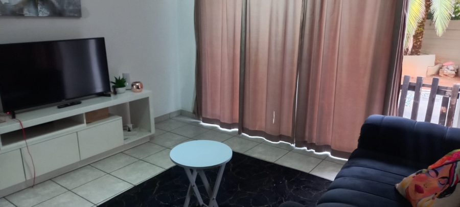 To Let 1 Bedroom Property for Rent in Blairgowrie Gauteng