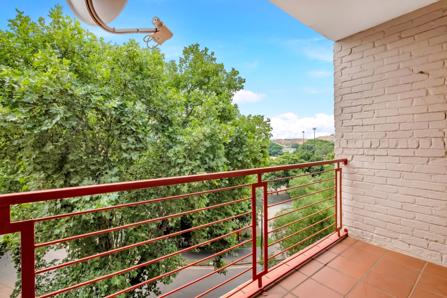 1 Bedroom Property for Sale in Westdene Gauteng