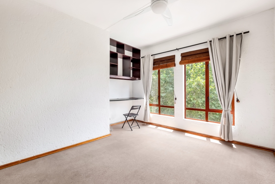 1 Bedroom Property for Sale in Westdene Gauteng