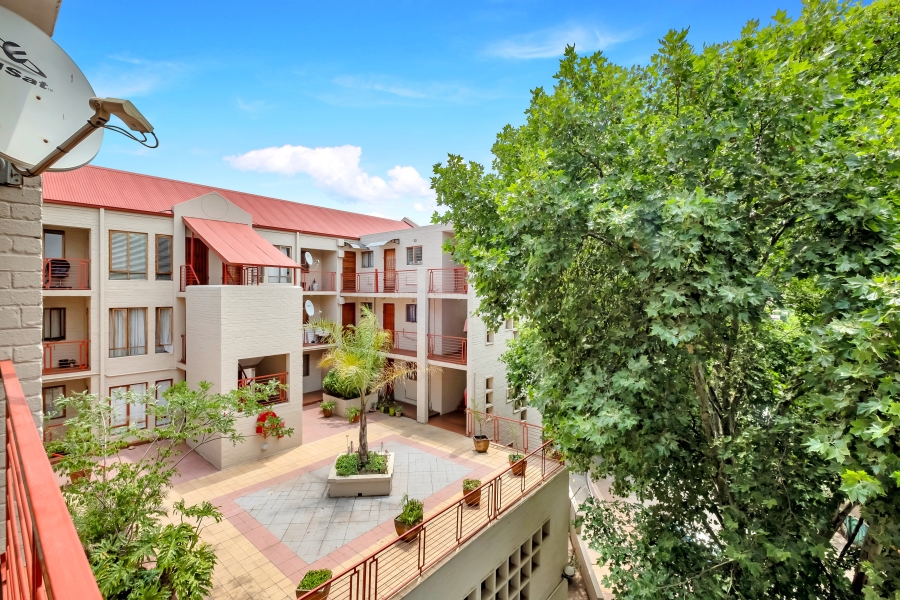 1 Bedroom Property for Sale in Westdene Gauteng