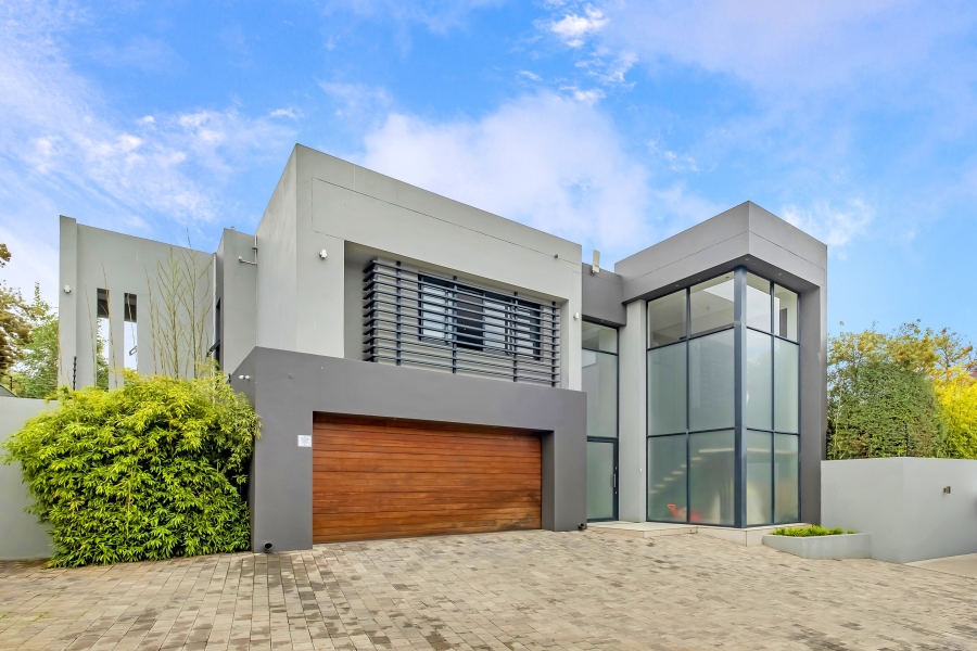 4 Bedroom Property for Sale in Atholl Gauteng