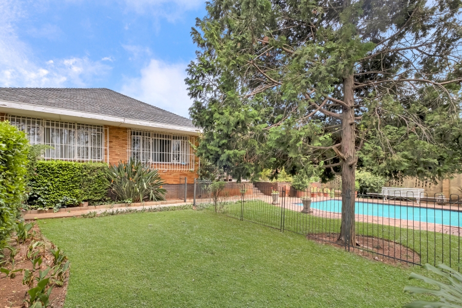 4 Bedroom Property for Sale in Greenside Gauteng