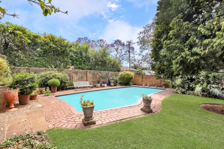 4 Bedroom Property for Sale in Greenside Gauteng