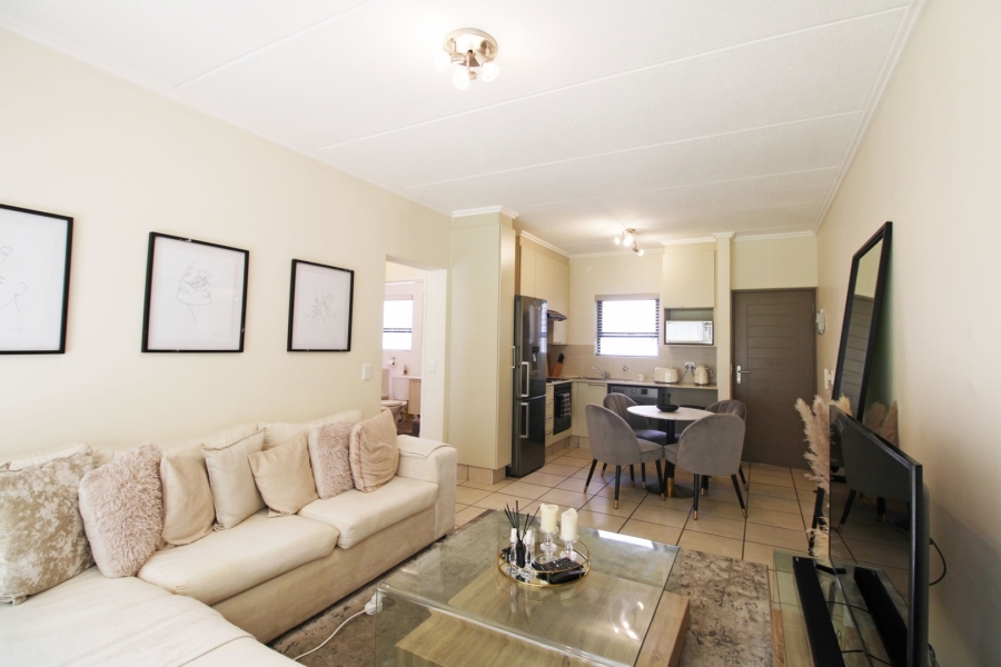 2 Bedroom Property for Sale in Bryanston Gauteng