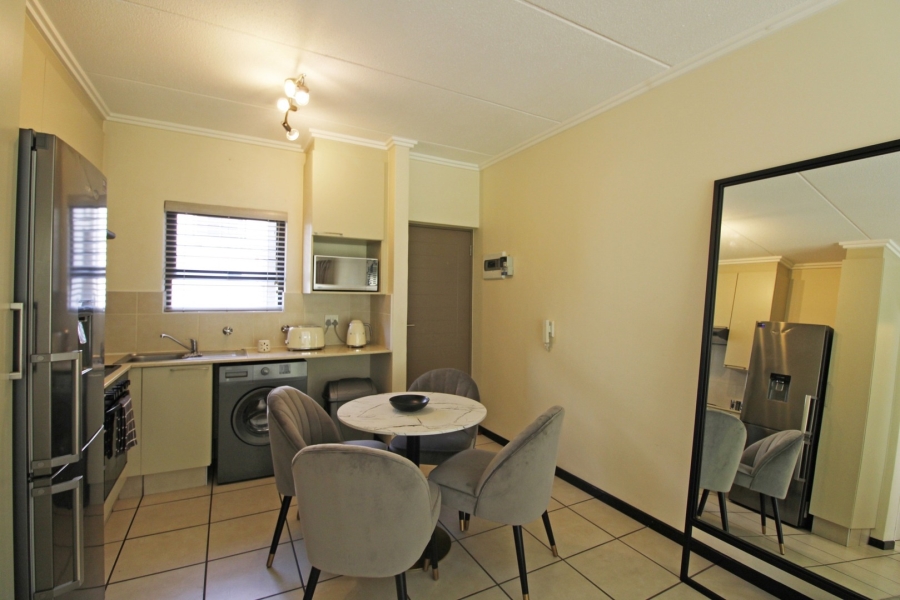 2 Bedroom Property for Sale in Bryanston Gauteng