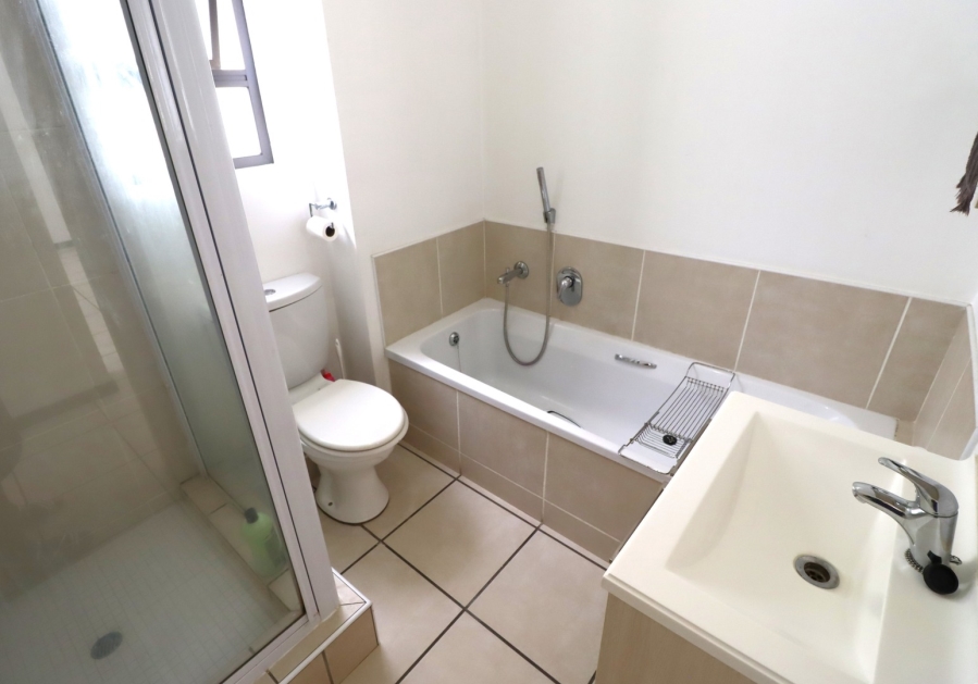2 Bedroom Property for Sale in Bryanston Gauteng