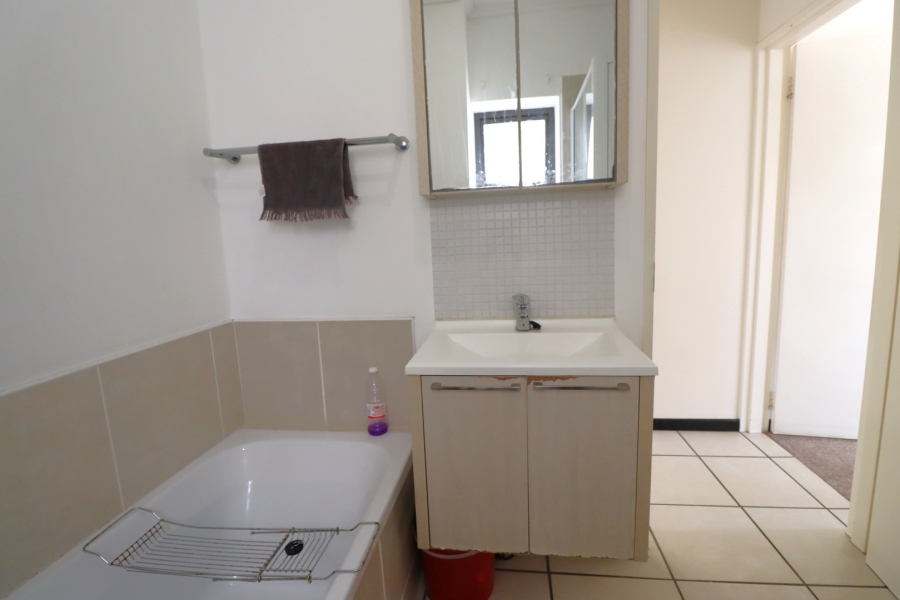 2 Bedroom Property for Sale in Bryanston Gauteng