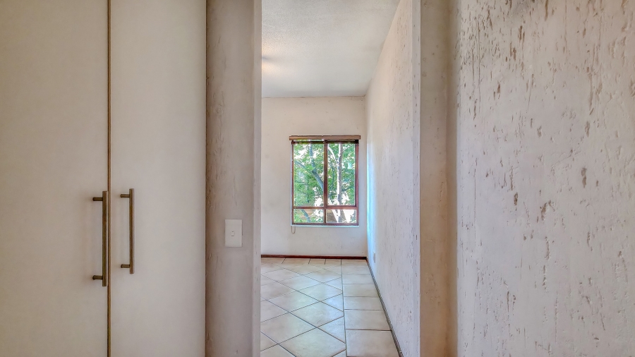 0 Bedroom Property for Sale in Lonehill Gauteng