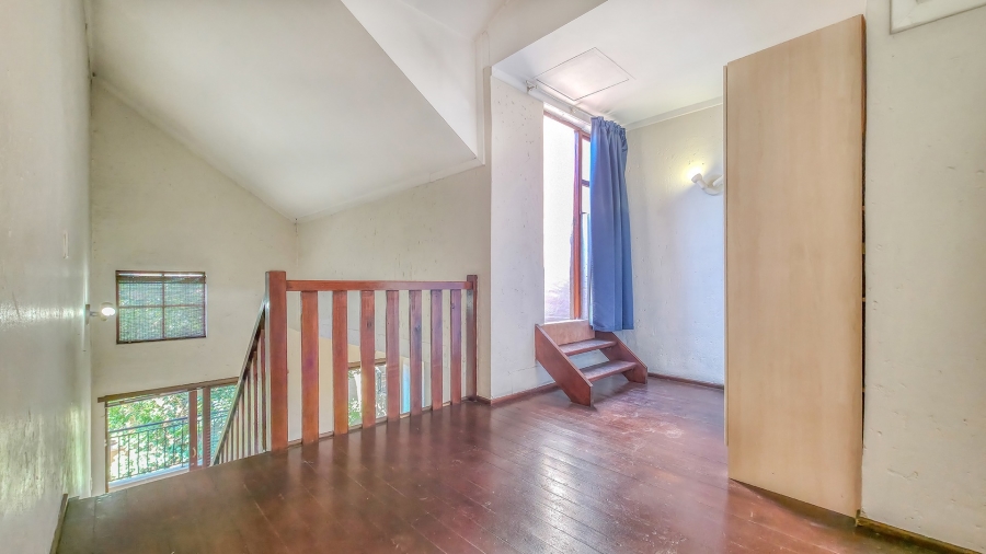 0 Bedroom Property for Sale in Lonehill Gauteng