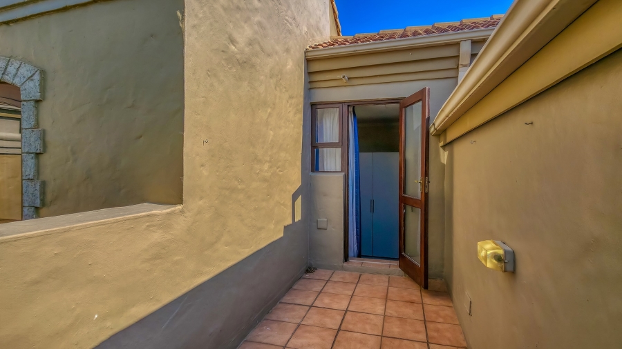 0 Bedroom Property for Sale in Lonehill Gauteng