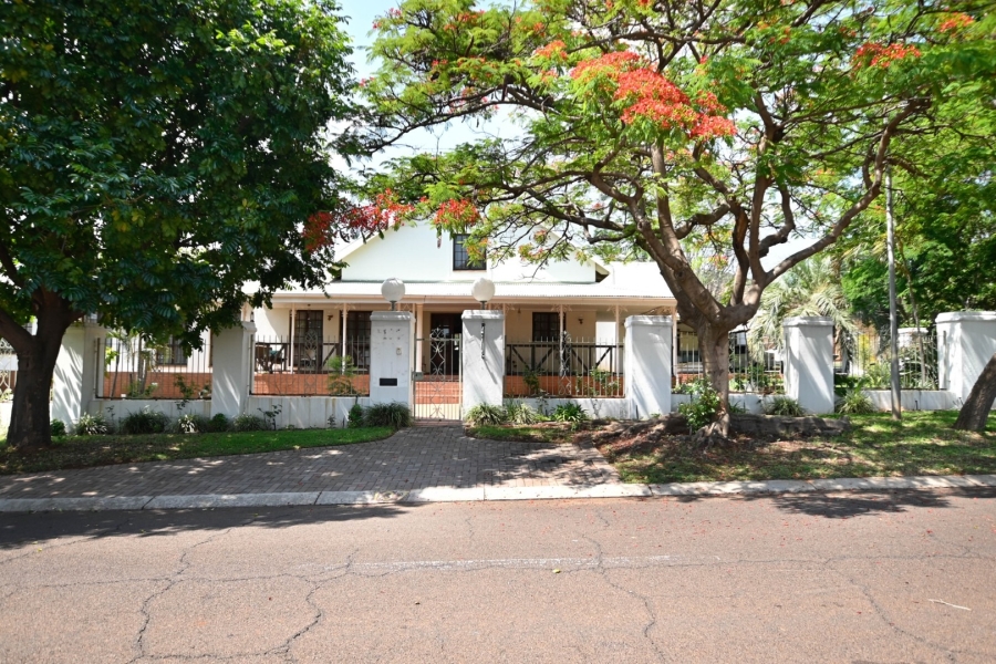 5 Bedroom Property for Sale in Ninapark Gauteng