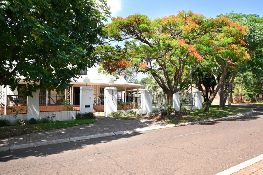 5 Bedroom Property for Sale in Ninapark Gauteng