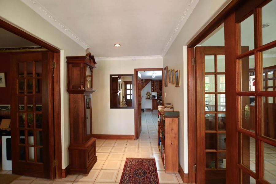 5 Bedroom Property for Sale in Ninapark Gauteng