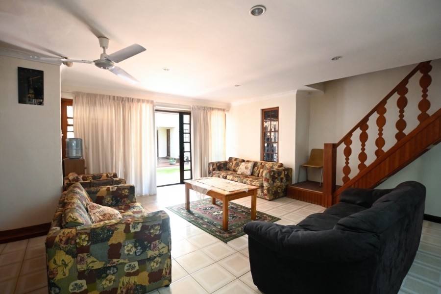 5 Bedroom Property for Sale in Ninapark Gauteng