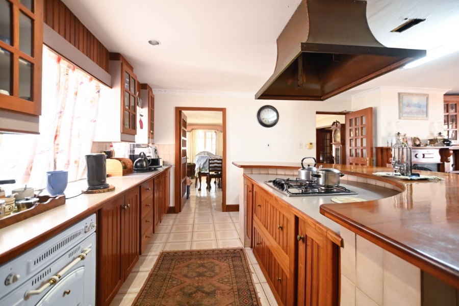 5 Bedroom Property for Sale in Ninapark Gauteng