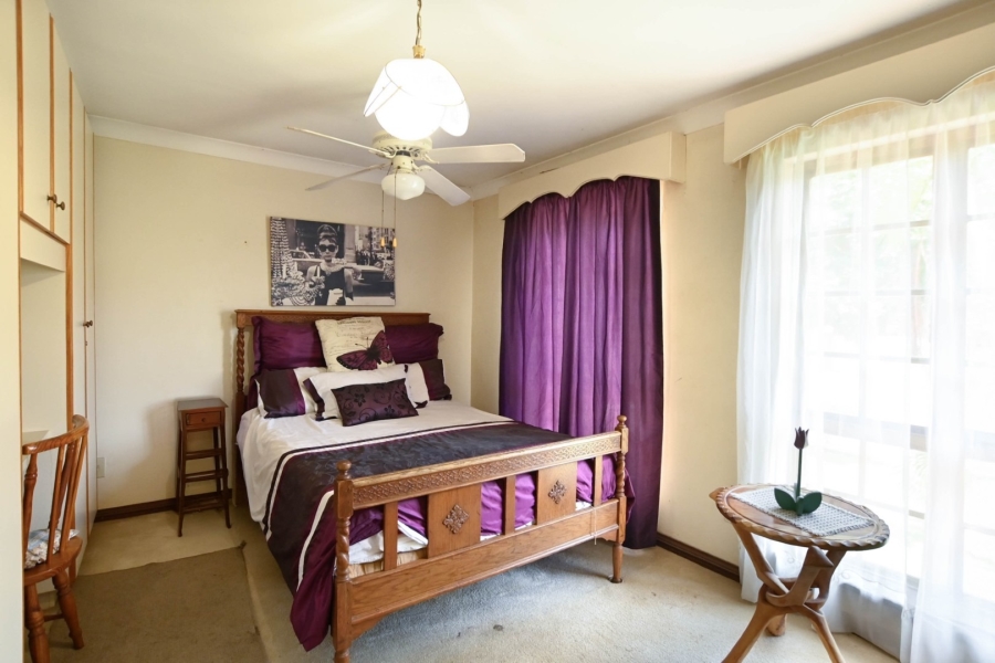 5 Bedroom Property for Sale in Ninapark Gauteng