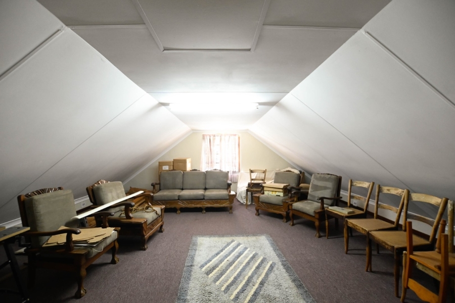 5 Bedroom Property for Sale in Ninapark Gauteng