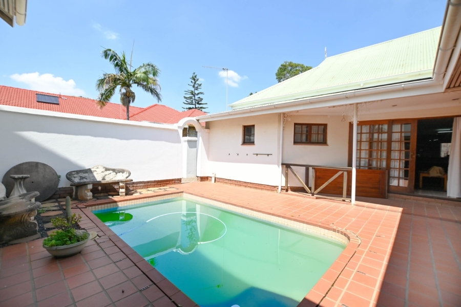 5 Bedroom Property for Sale in Ninapark Gauteng