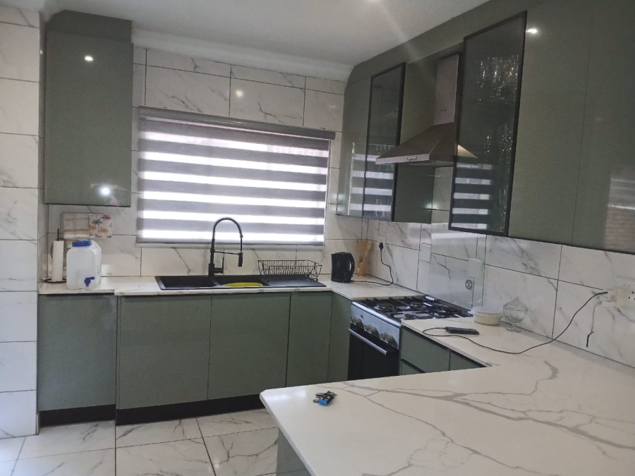 3 Bedroom Property for Sale in Florauna Gauteng