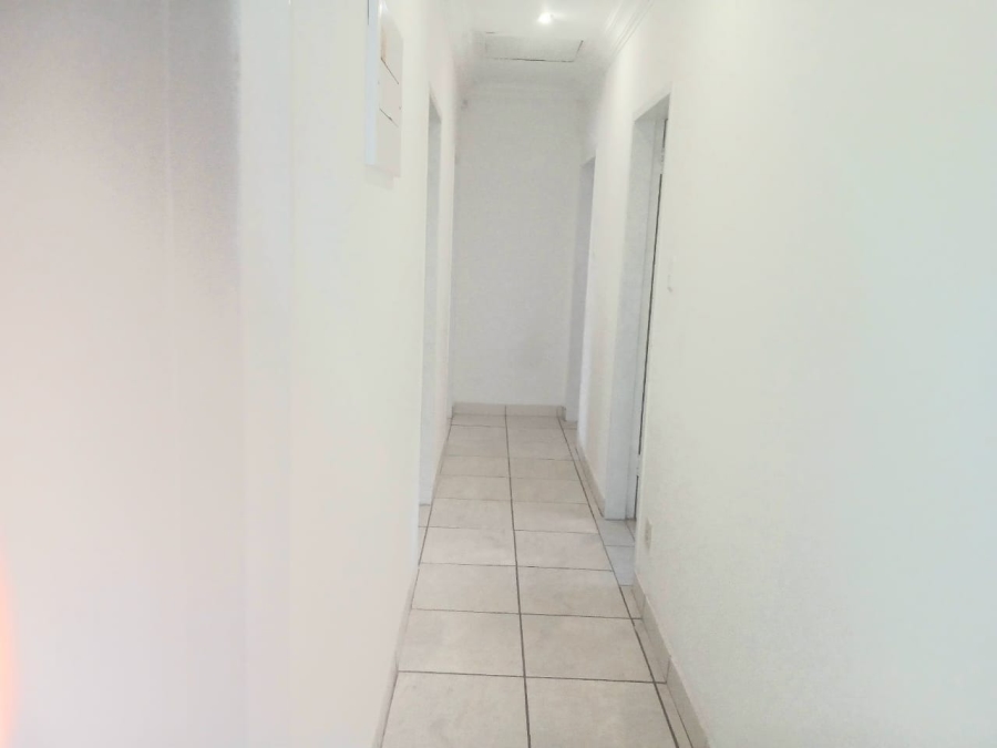 3 Bedroom Property for Sale in Florauna Gauteng