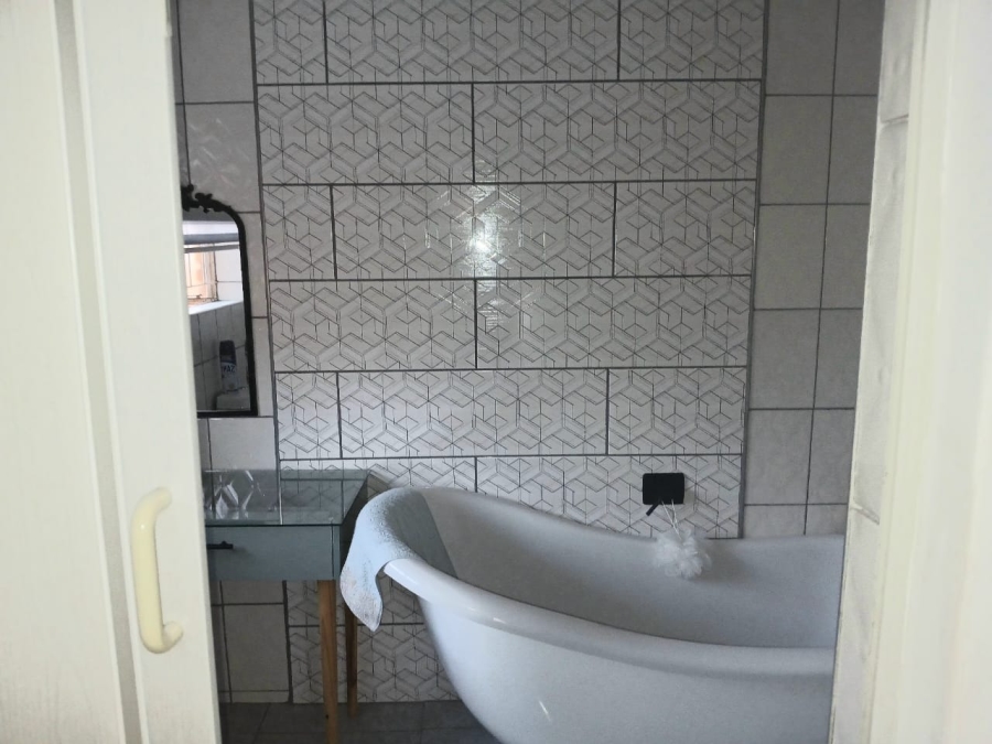 3 Bedroom Property for Sale in Florauna Gauteng